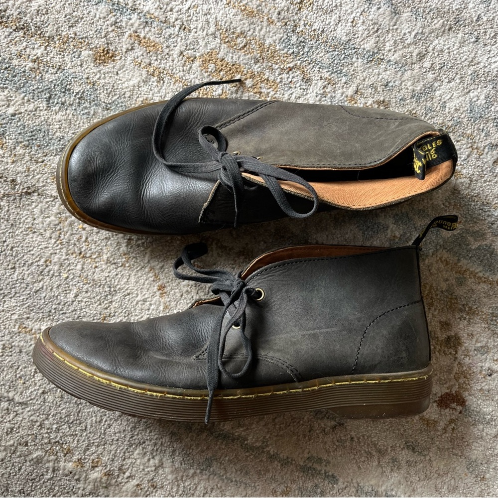Dr. Martens Men's Black Leather Shoes
